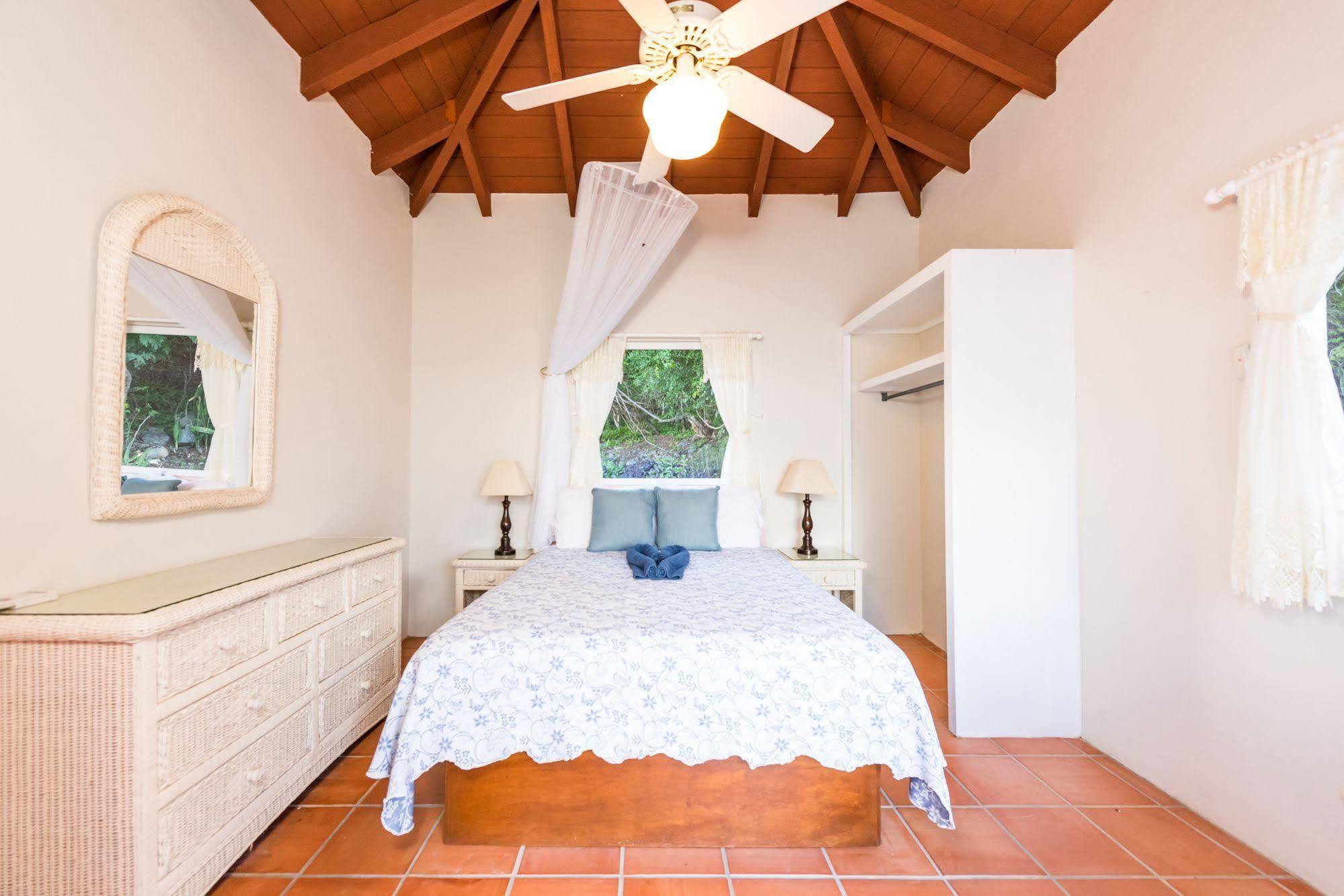 White Bay Villas And Beach Club Jost Van Dyke Buitenkant foto