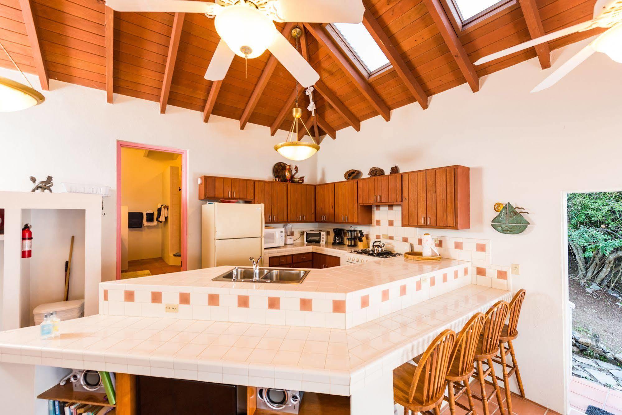 White Bay Villas And Beach Club Jost Van Dyke Buitenkant foto